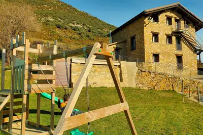 Image de Appartement 'Xisqueta' avec vue sur les montagnes, jardin privé et Wi-Fi