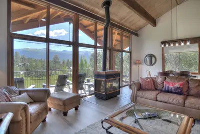 Image de New! Mountain Fairway Retreat (#748) |10 min to Ski - Golf - Ac/Pool/HotTub