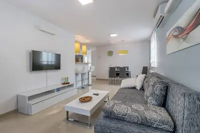 Image de Apartment Ema in Mali Lošinj, ideal for 2-4 persons