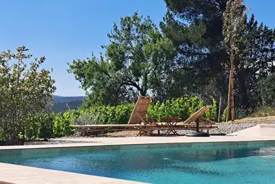 Image de Villa 4* à Cassis avec Piscine Privée – Vue vignes & mer, plages & calanques