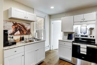 Image de Charming 1Bdr Apt w\/ Scenic View in Lancaster