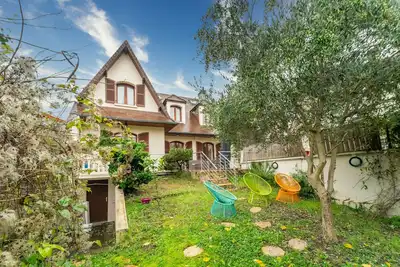 Image de Garden Haven - Maison de 180m² avec jardin