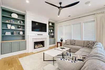 Image de Wilmington Island Retreat with arcade room close to Savannah and the beaches