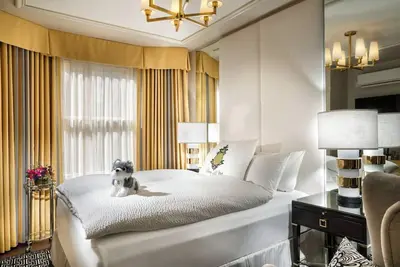 Image de Relaxing Couple Stay w/ Access to Union Square