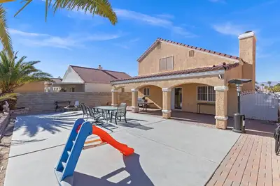 Image de Viva Vegas Retreat | Close to Strip | Patio