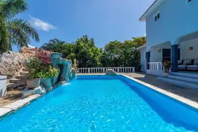 Image de Luxury guest-friendly villa with pool in Sosua, fully furnished and equipped