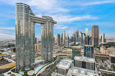 First Class | 3br | Panoramic Skyline View