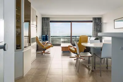 Image de 2 bedroom accommodation in Oostduinkerke