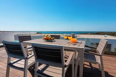Image de Peralta Beach - Linked Villa 12b with Private Pool