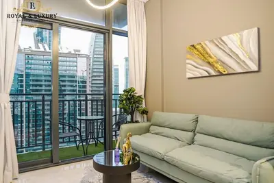 Image de 1br in Zada Tower with Breathtaking Pool & Skyline Views - Business Bay