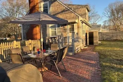 Image de Oceanside Lovely 4-bedroom house in Yarmouth centrally located with WiFi and Ac