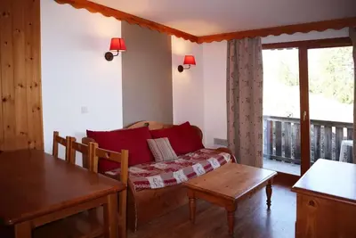 Image de Centre station, 1er étage, piscine, sauna, télévision, casier à ski, 35m², Les Orres