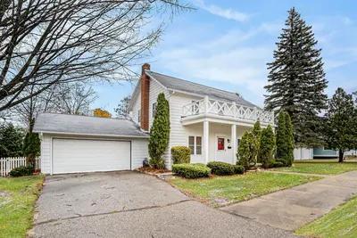Image de Charming Colonial in Town Boyne City! Near Boyne Mountain Resort!