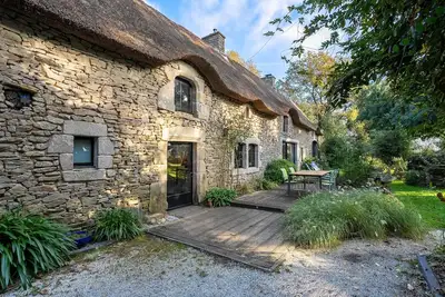 Image de Gîte La Maison Dorée - Chaumière pour 6