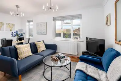 Image de Pass the Keys | Walters Ash Hideaway Flat