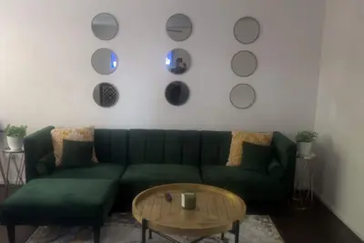 Image de The Hidden Gem of Houston 2-bedroom home with WiFi in the energy corridor.