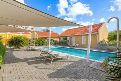 Image de Spacious luxe resort in amazing downtown Otrobanda, Willemstad