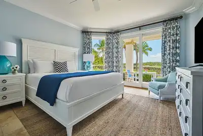 Image de Grand Isle Two-Bedroom with Ocean Vistas, 2 Family Ready Rooms w/ Balcony
