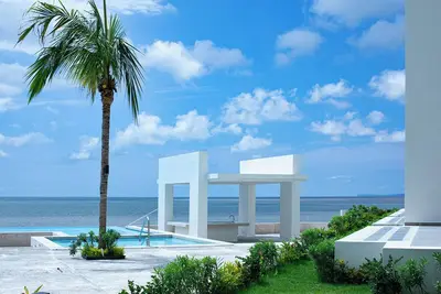 Image de Ocean Front-Steps from the Beach 1-bedroom condo in beautiful Puerto Vallarta!
