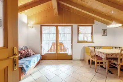 Image de Appartement \"Heinzenhof 4\" avec vue sur les montagnes, jardin partagé et Wi-Fi