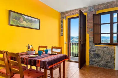 Image de Appartement \"Aritmética\" avec vue sur les montagnes, terrasse partagée et Wi-Fi