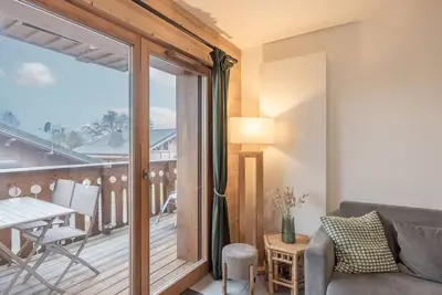 Image de Appartement 'L' Oralya' - 6 Personnes - Samoens avec vue sur les montagnes, balcon et Wi-Fi