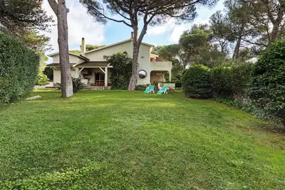 Image de Maison de vacances \"Garden House\" avec jardin privé, Wi-Fi et climatisation