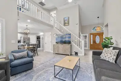 Image de Modern 5-bedroom house with Wi-Fi and Ac in lovely Flagstaff!