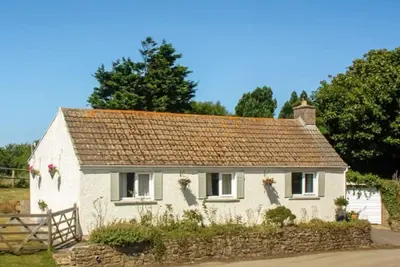 Image de Eira's Cottage - Tranquil Family Getaway Near Coast