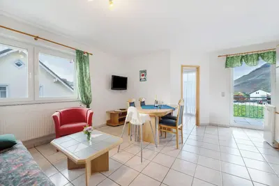 Image de Appartement \"Obelix\" avec vue sur les montagnes, jardin privé et Wi-Fi