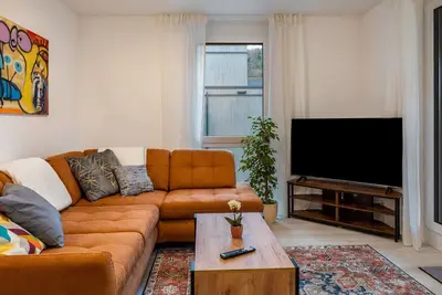 Image de Appartement \"Felsenkeller 16\" avec vue sur les montagnes, terrasse privée et Wi-Fi