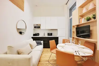 Bel Appt -1br/4p- Tour Eiffel / Invalides