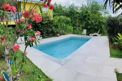 Image de Homerez - Maison confortable Le Diamant 40 m² avec piscine