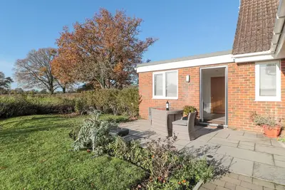Image de The West Wing, romantic, with a garden in Potterne
