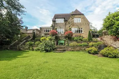 Image de The Old Coach House, pet friendly, with a garden in Hartington