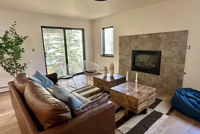 Image de Newly renovated apartment in West Vail