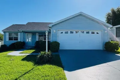 Image de Charming 2-bedroom Corpus Christi house Silver Lake w/Golf Cart