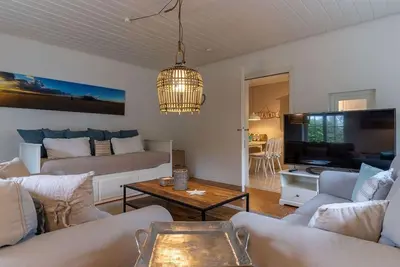 Image de Hus op de Dün Oystercatcher - Hus op de Dün