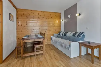 Image de Centre station, 1er étage, remise en forme, piscine, sauna, balcon, casier à ski, 40m², Les Orres