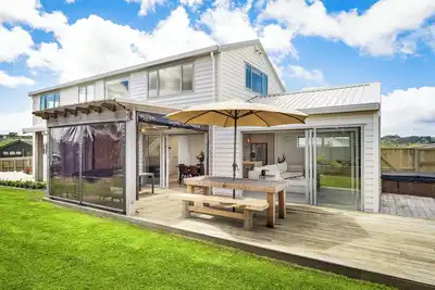 Image de Seabreeze Escape - Snells Beach Holiday Home