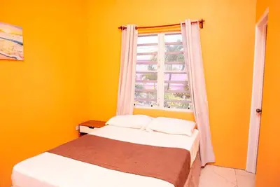 Charming 4-bedroom villa with WiFi and Ac in St Georges, Fitches Creek, Antigua