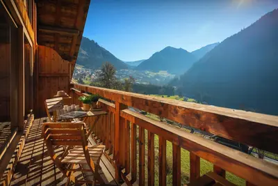 Image de Chalet Wanderlust - séjour en famille pour 10 salle de jeux - Ovo Network