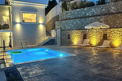 Image de Villa 'Katerinas Village Deluxe' avec vue sur mer, Wi-Fi et climatisation