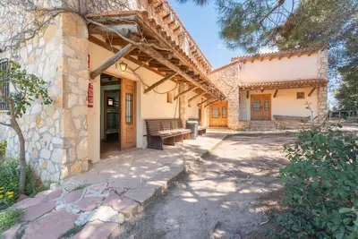 Image de Maison de campagne 'Cabañas Rusticas 2' avec vue sur les montagnes, piscine partagée et Wi-Fi