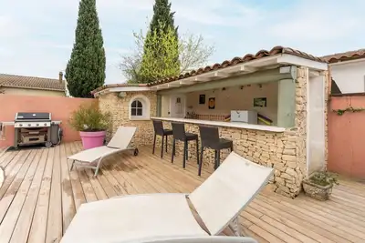 Image de Maison de vacances 'Les Dames De Molleges' avec vue sur les montagnes, Wi-Fi et climatisation