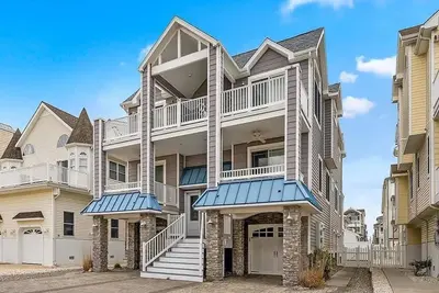Image de 5 Bedrooms, Amazing Ocean & Bay Views, Has Everything You Need for your Vacation