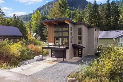 Image de Charming 7-bedroom cabin with WiFi, Ac in lovely Snoqualmie Pass