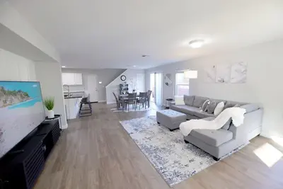 Image de Modern 3br Home with New Furnishings