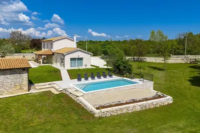 Image de Magnifique maison de vacances privée avec climatisation, Wifi, piscine privée, Tv et terrasse