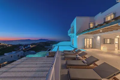 Anthis Villa Poseidon, Private infinity Pool!